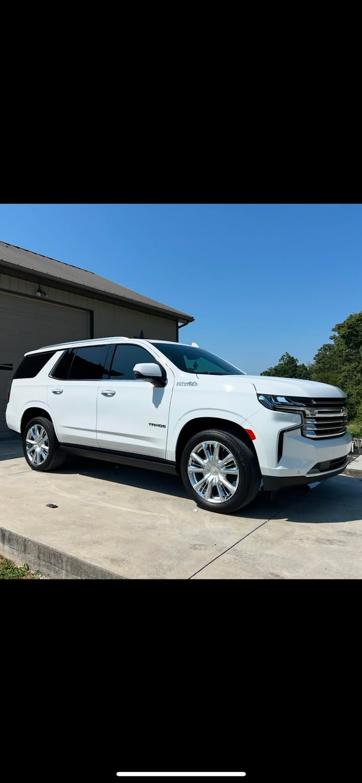 Large (Pickup, 3rd Row)